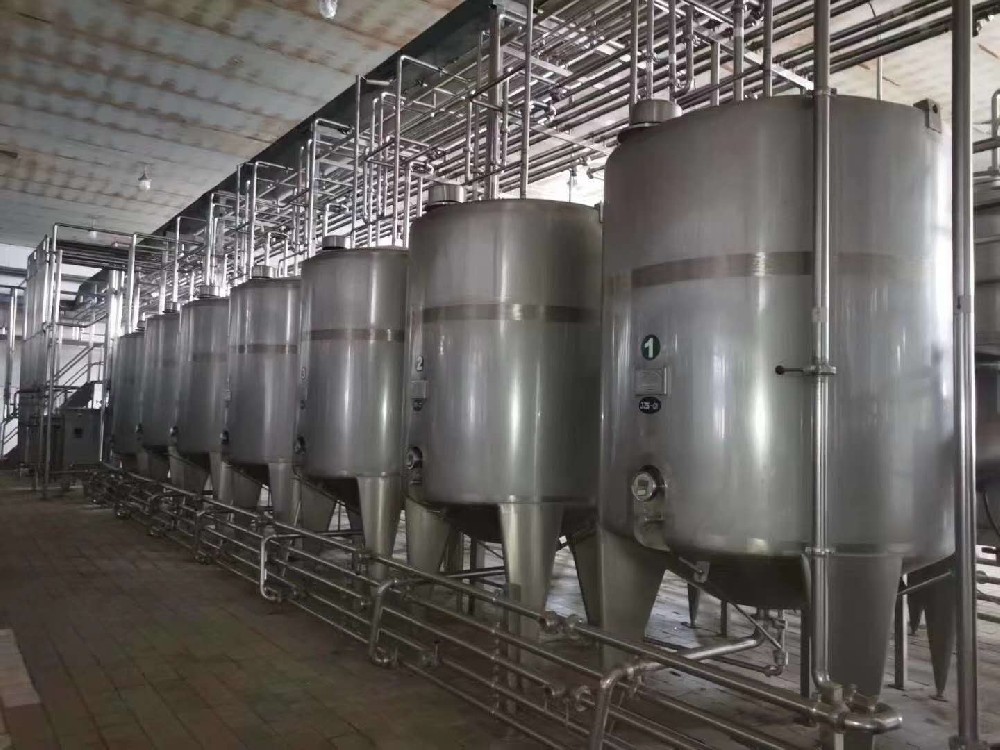 工程师现场完成中试